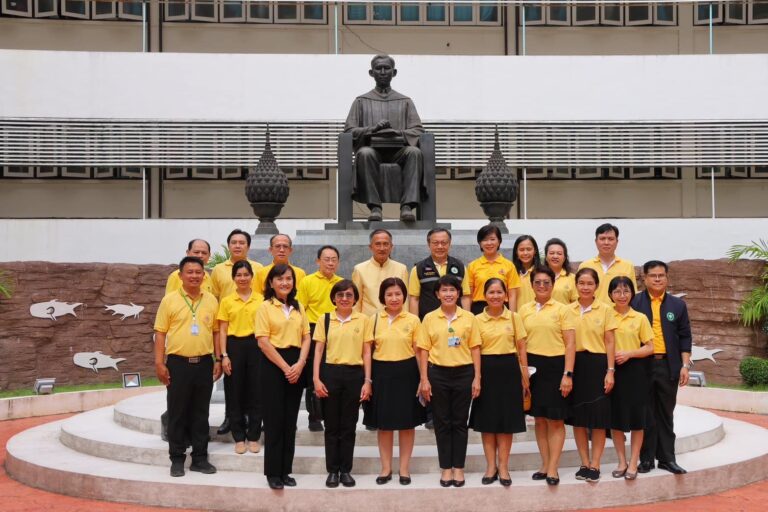 [29 ก.ค. 67] คณะผู้บริหารเขต 10 ร่วมมอบชุดของขวัญแก่เด็กที่เกิดในวันที่ 28 กรกฎาคม 2567